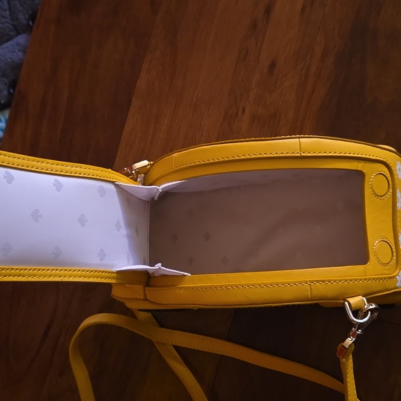 "Kate Spade" Yellow WV Car-Shaped Crossbody Bag - Picture 5 of 6